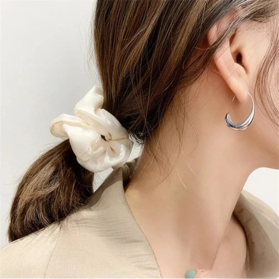 Pendientes Elegantes de Oro y Plata